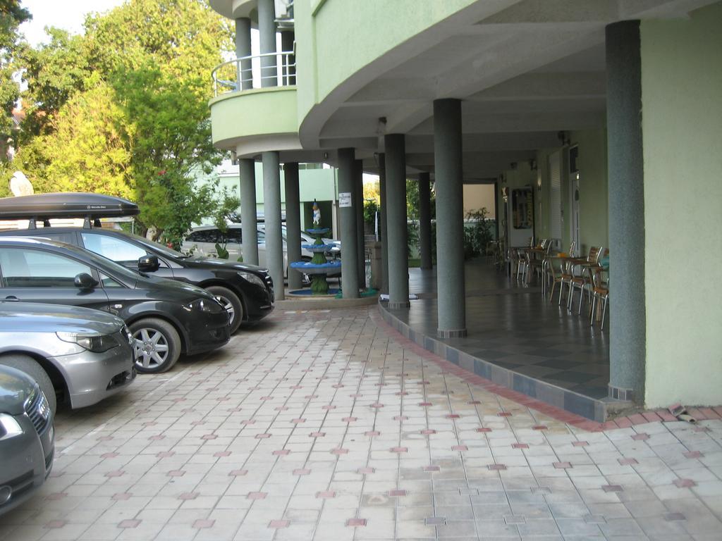Guest House Vila Mimoza Ulcinj Rom bilde